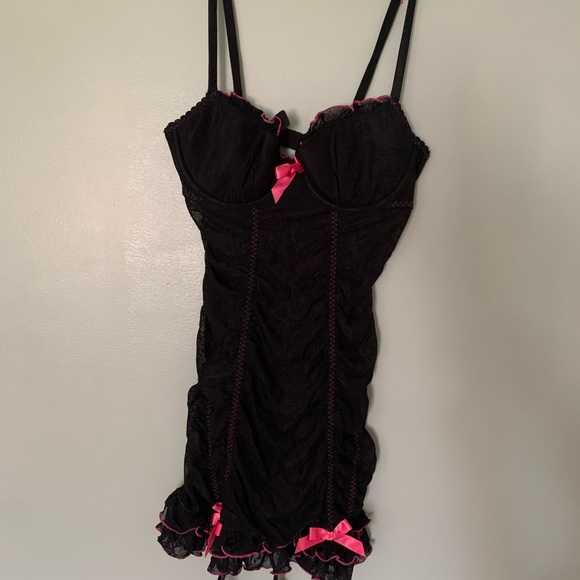Victoria’s Secret black mesh and lace lingerie. - Picture 1 of 5